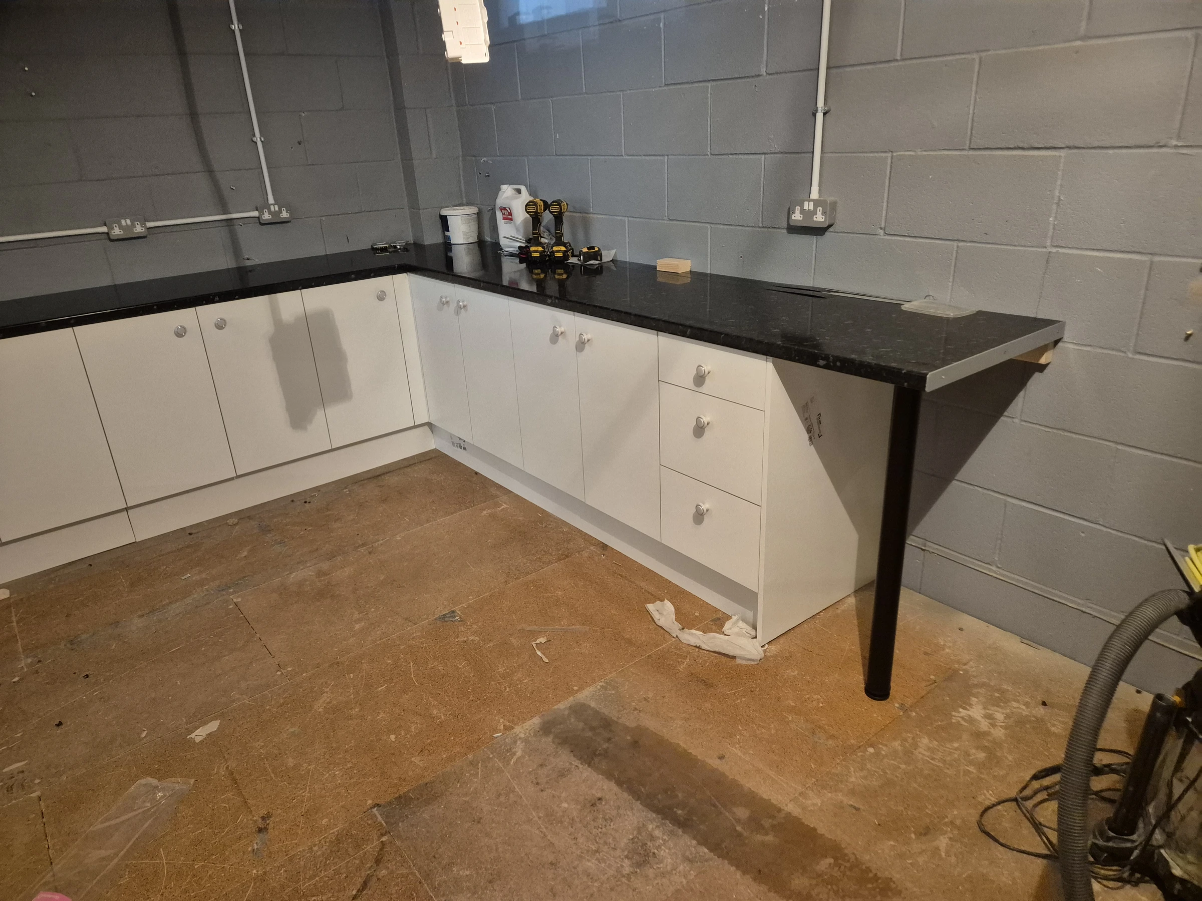Canteen kitchen installation